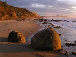 Moeraki Boulders