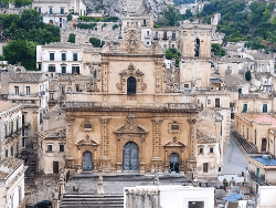 Duomo di San Pietro Apostolo